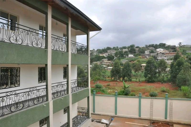 Immeuble Vendre Mvan Royal business center