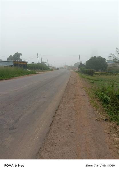 Terrain Commercial À Vendre Mbankomo Royal business center