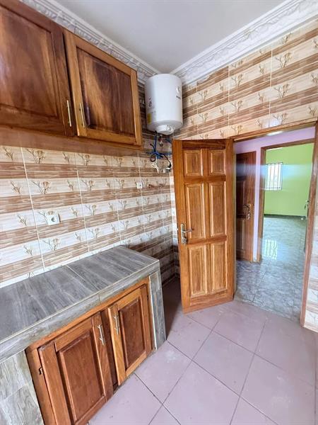 Appartement Propre À Nkolfoulou J &  J CORPORATION