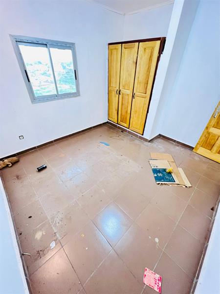 Appartement En Bordure De Route Nkoabang J &  J CORPORATION