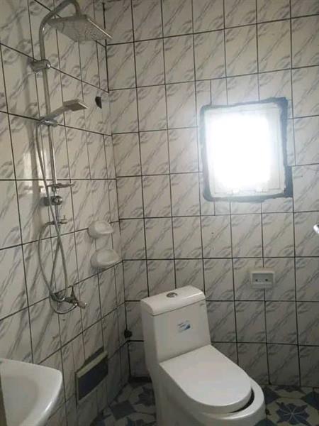 Appartement En Bordure De Route Nkoabang J &  J CORPORATION