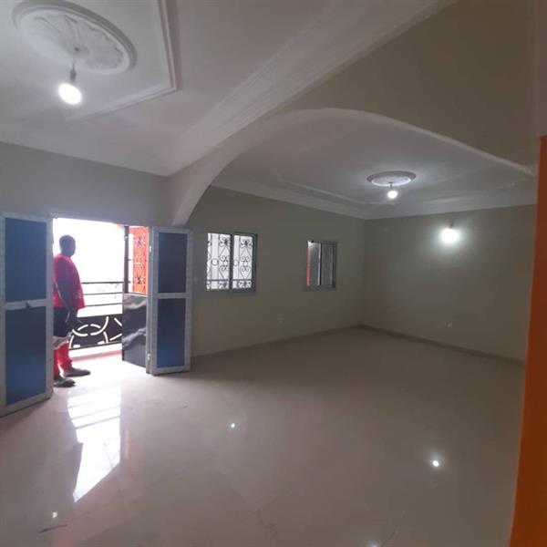 Appartement Neuf En Nkoabang. J &  J CORPORATION
