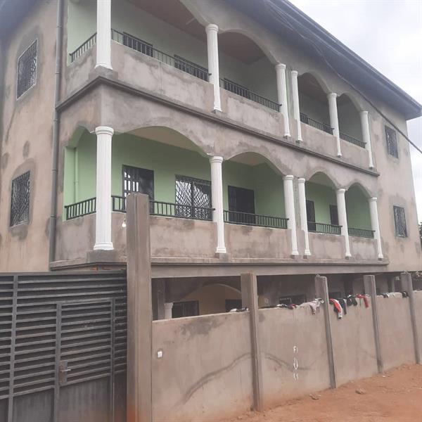 Appartement Neuf En Nkoabang. J &  J CORPORATION