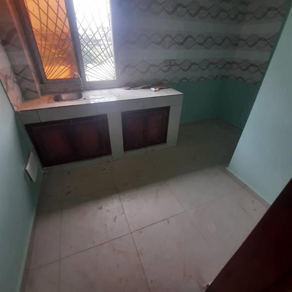 Appartement Neuf En Nkoabang. J &  J CORPORATION