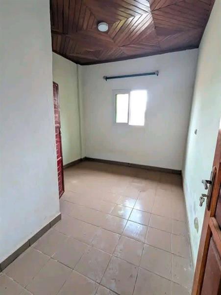 Appartement À Santa Barbara. J &  J CORPORATION