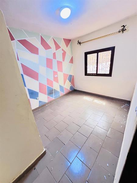 Appartement Avec Forage À Messassi. J &  J CORPORATION