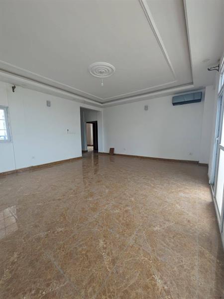 Appartement Vip À Odza B10. J &  J CORPORATION