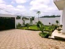 Duplex Meublé À Louer À Nkoabang,, Yaoundé, Immobilier au Cameroun