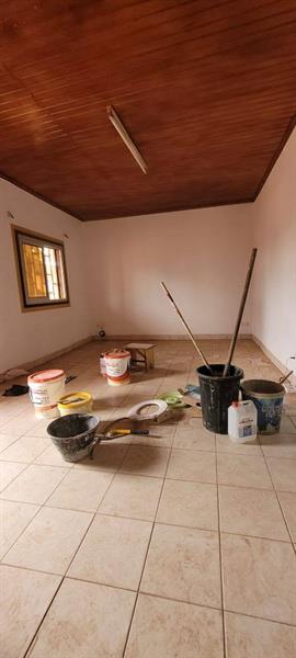 Appartement Enh Bordure De Routr Biyemassi Rond Point Express J &  J CORPORATION