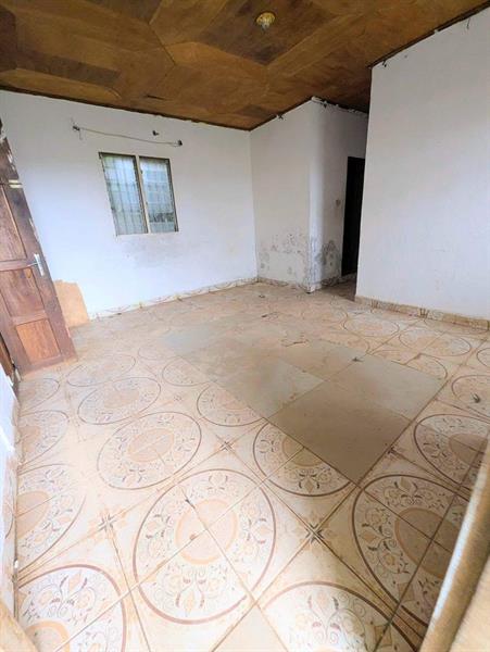 Vaste Appartement  À Fougerole J &  J CORPORATION