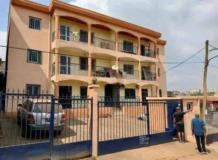 Immeuble R+2 À Vendre,, Yaoundé, Immobilier au Cameroun