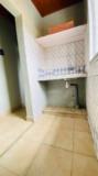 Studios Neufs Dans La Barriere À Damas Terre Rouge,, Yaoundé, Immobilier au Cameroun