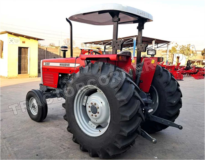 Tracteurs A Vendre Au Cameroun,, Douala, Immobilier au Cameroun