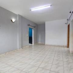 Appartement Au Premeier Niveau À Damas Rosiere,, Yaoundé, Immobilier au Cameroun