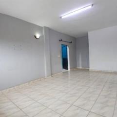 Appartement Au Premeier Niveau À Damas Rosiere,, Yaoundé, Immobilier au Cameroun