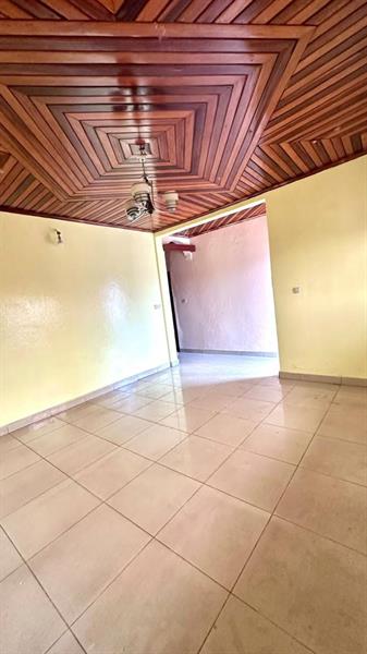 Appartement A Effoulan J &  J CORPORATION