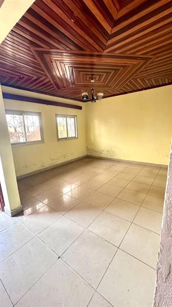 Appartement A Effoulan J &  J CORPORATION