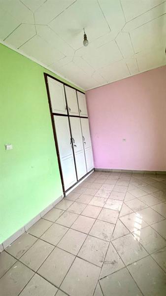 Appartement A Effoulan J &  J CORPORATION