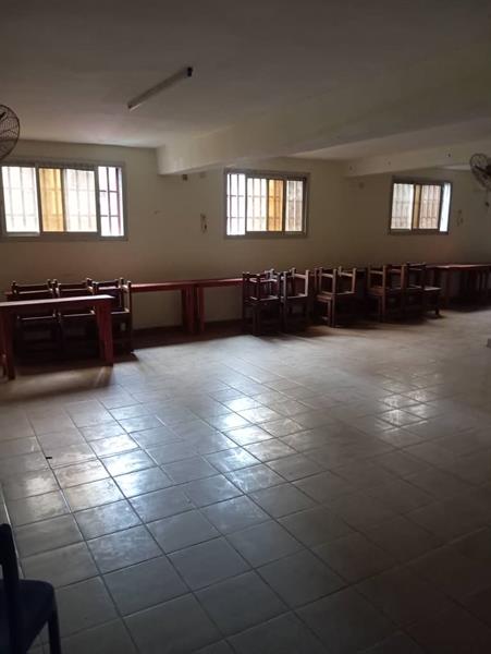 Espace Commercial Ou Bureau Ou Centre De Formation 